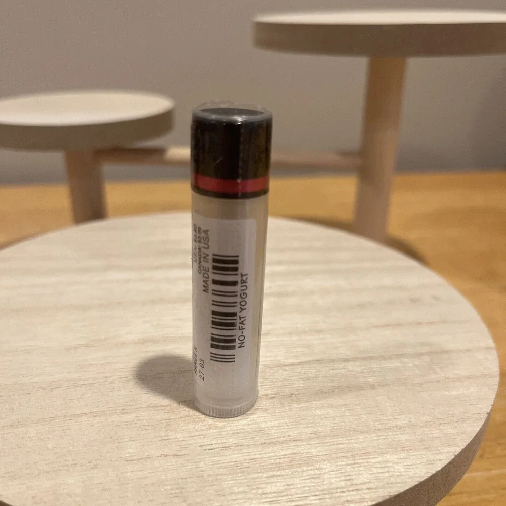 Claire's Icing Attitudes Lip Balm No Fat Yogurt Sealed‎ Vtg